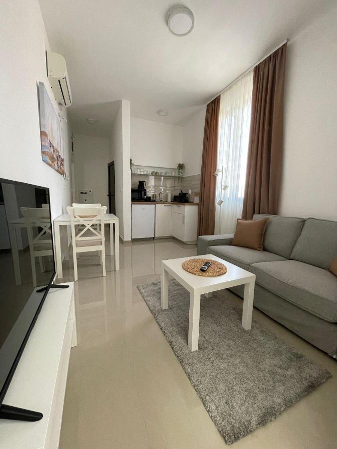 Morpheus Apartmani Сремска-Митровица Экстерьер фото