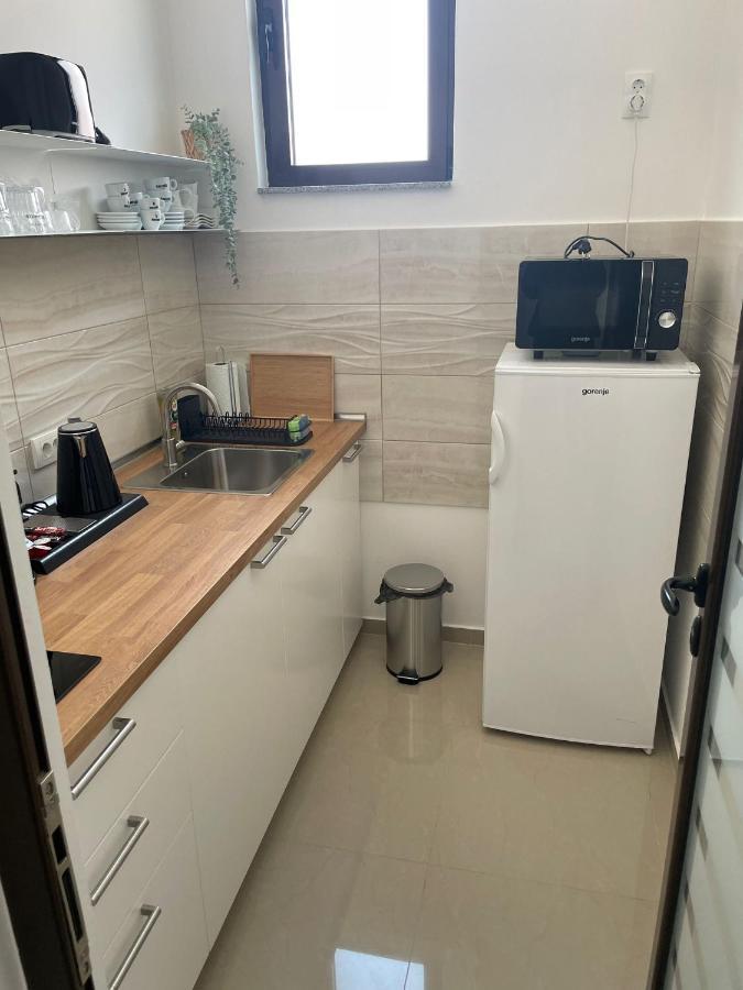 Morpheus Apartmani Сремска-Митровица Экстерьер фото