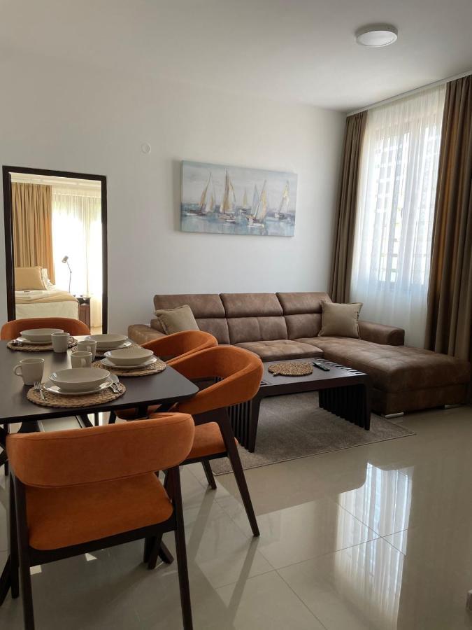Morpheus Apartmani Сремска-Митровица Экстерьер фото