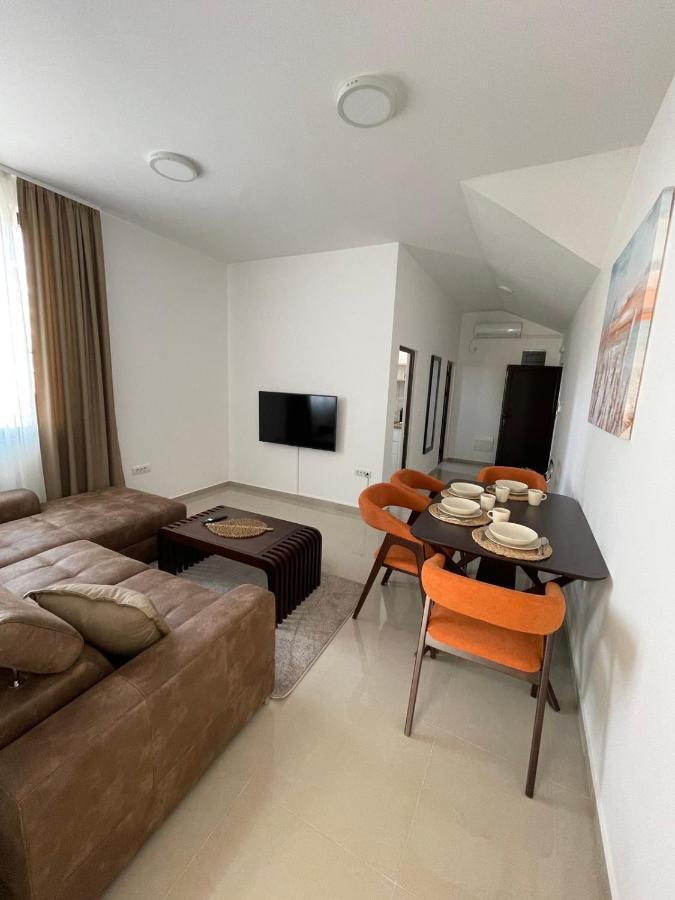 Morpheus Apartmani Сремска-Митровица Экстерьер фото