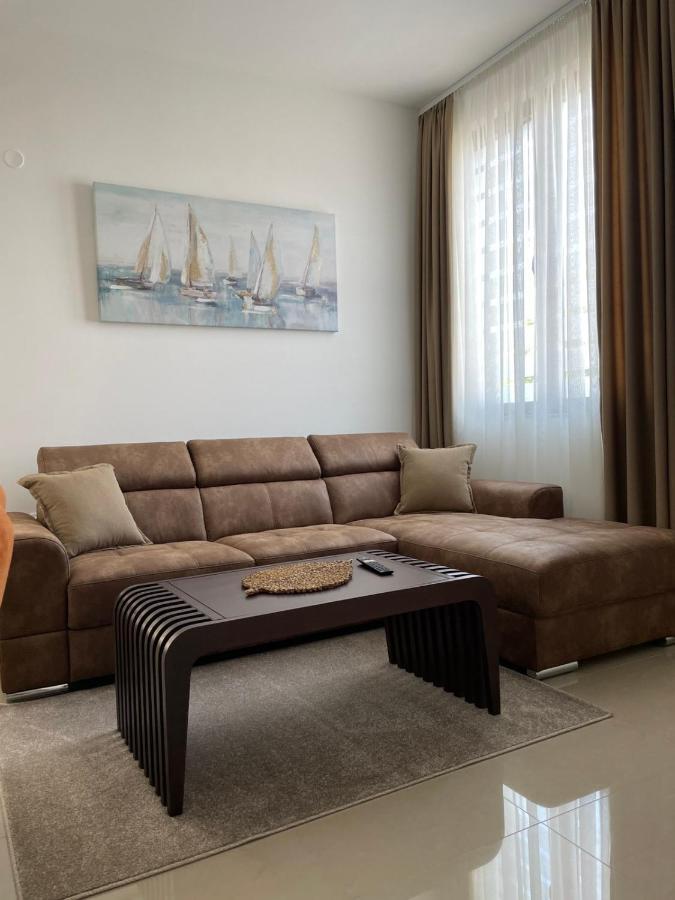 Morpheus Apartmani Сремска-Митровица Экстерьер фото