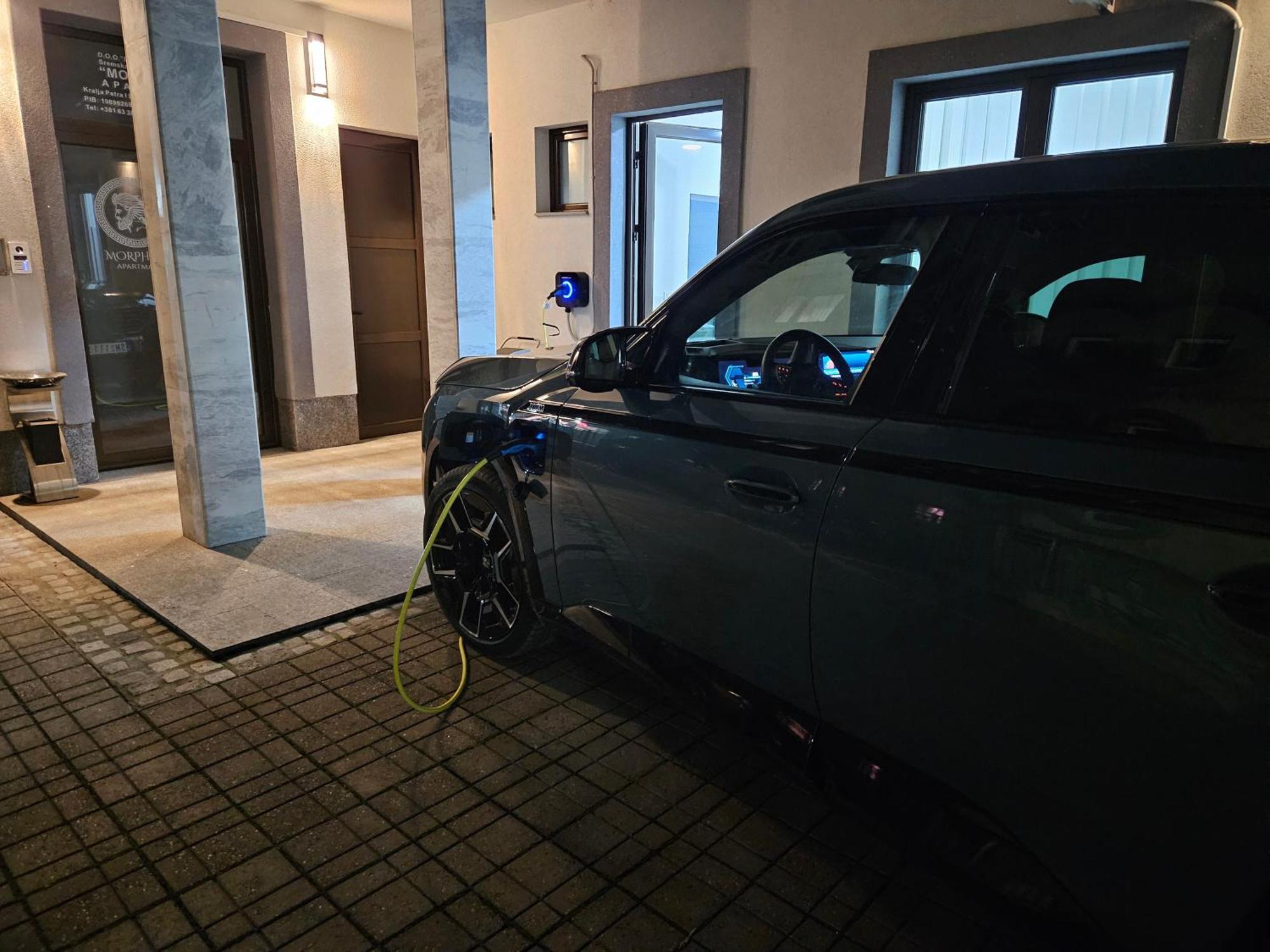 Morpheus Apartmani Сремска-Митровица Экстерьер фото